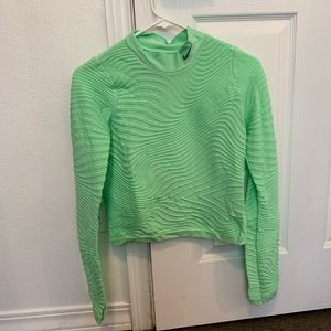 Nike green long sleeve cropped top